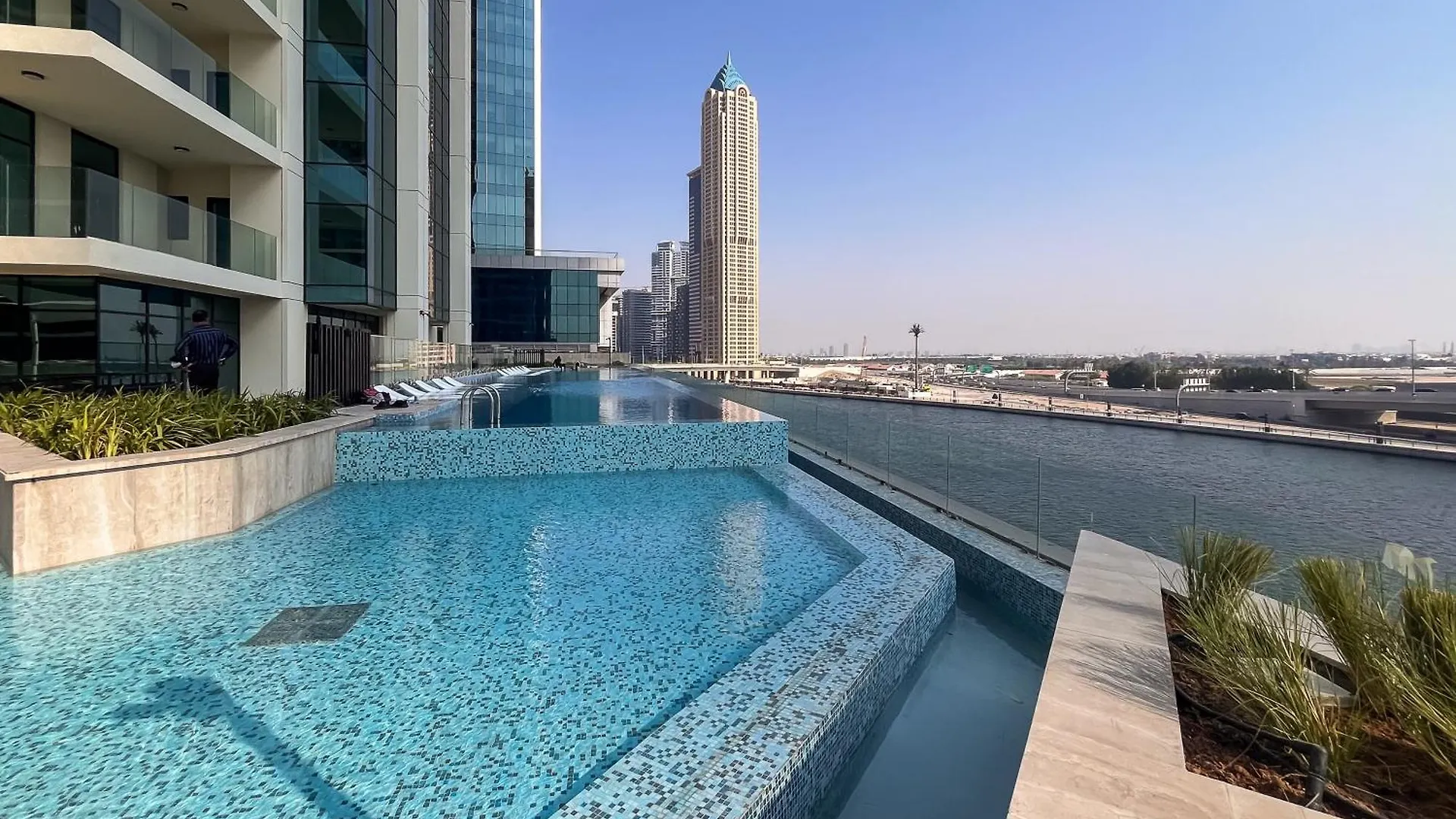Modern Luxury 1Br Missoni Apt With Canal Panorama Dubai United Arab Emirates
