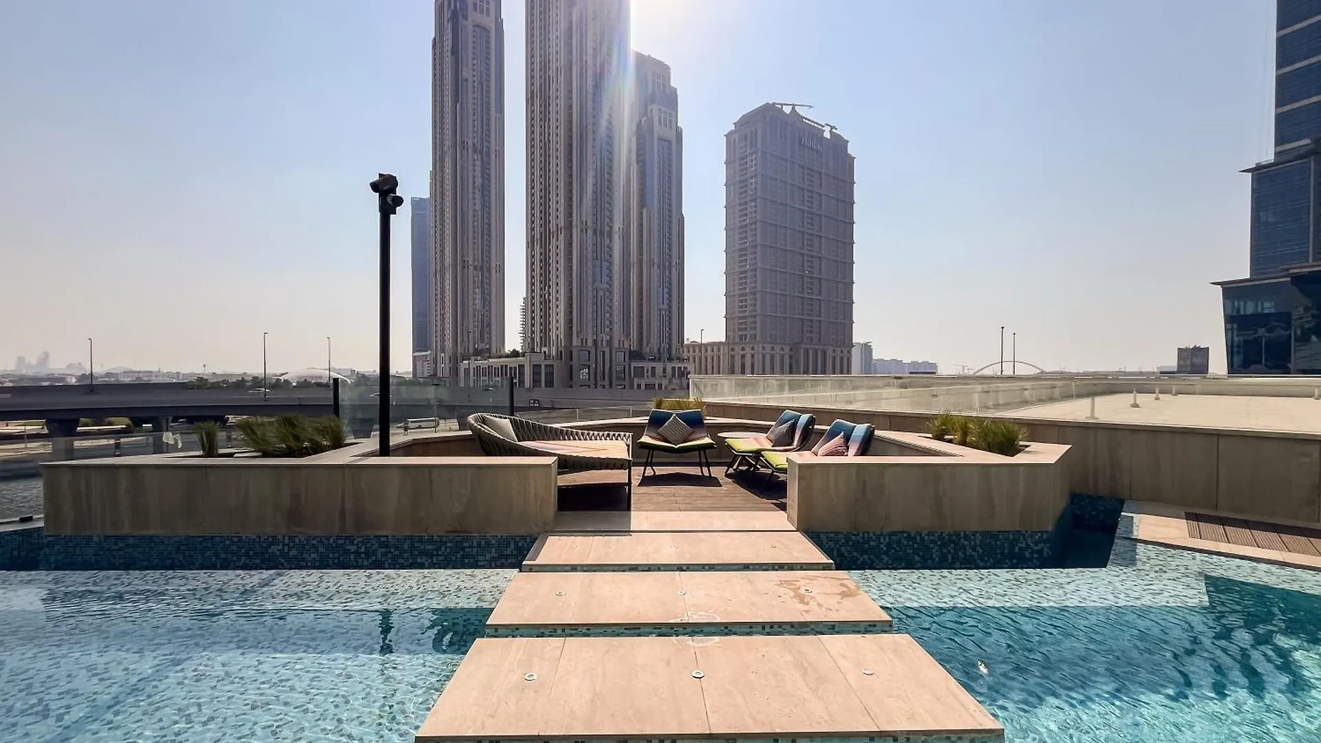 Modern Luxury 1Br Missoni Apt With Canal Panorama Dubai Apartment