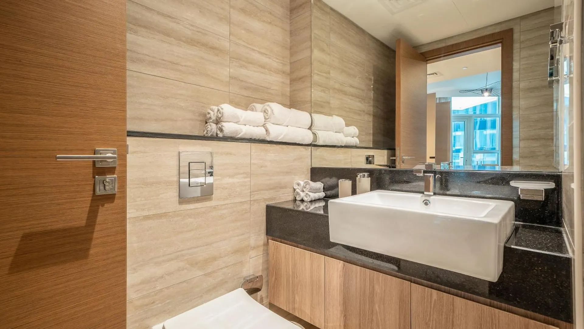 Modern Luxury 1Br Missoni Apt With Canal Panorama Dubai 0*,