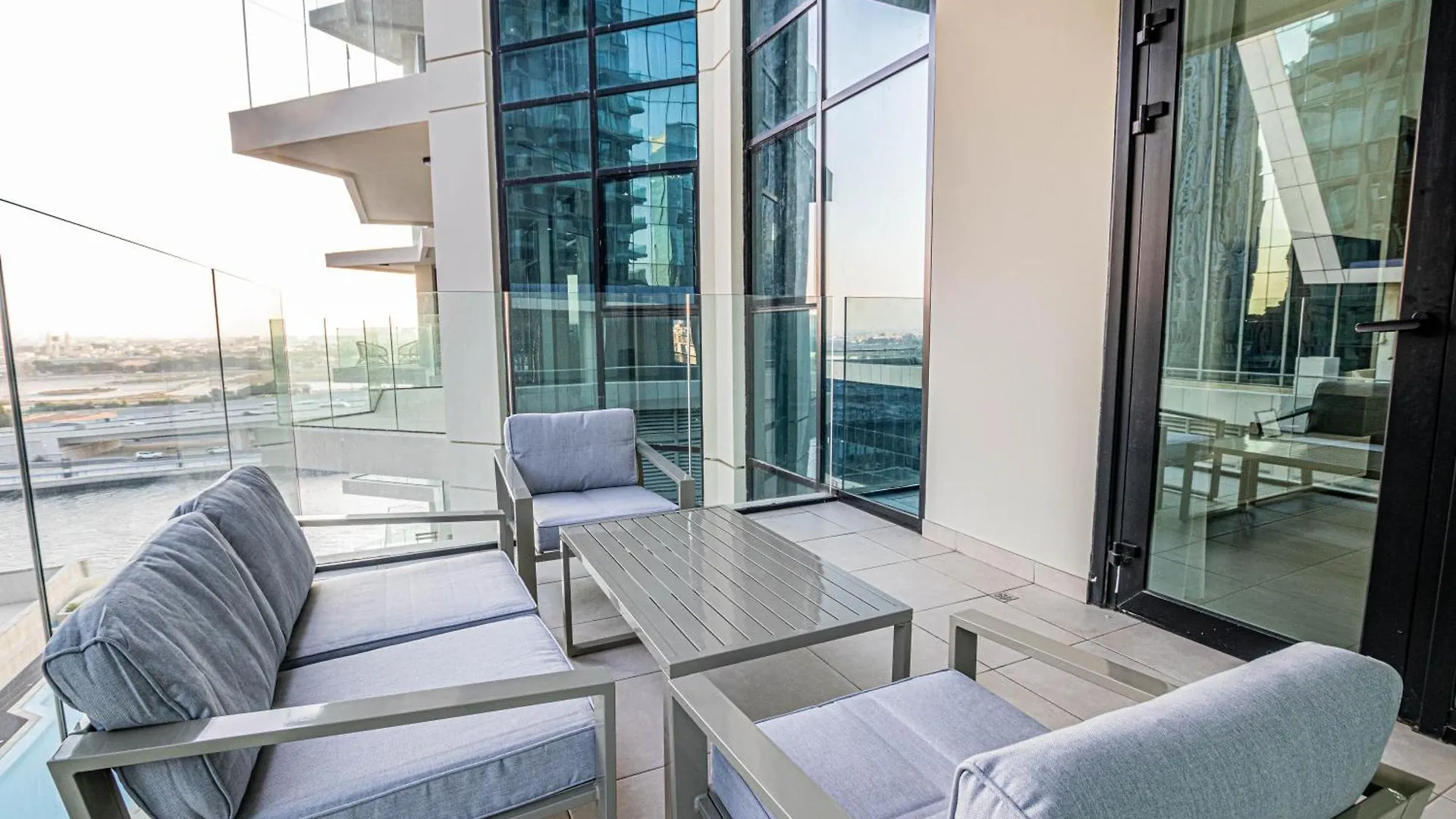 Appartement Modern Luxury 1Br Missoni Apt With Canal Panorama Dubai Verenigde Arabische Emiraten